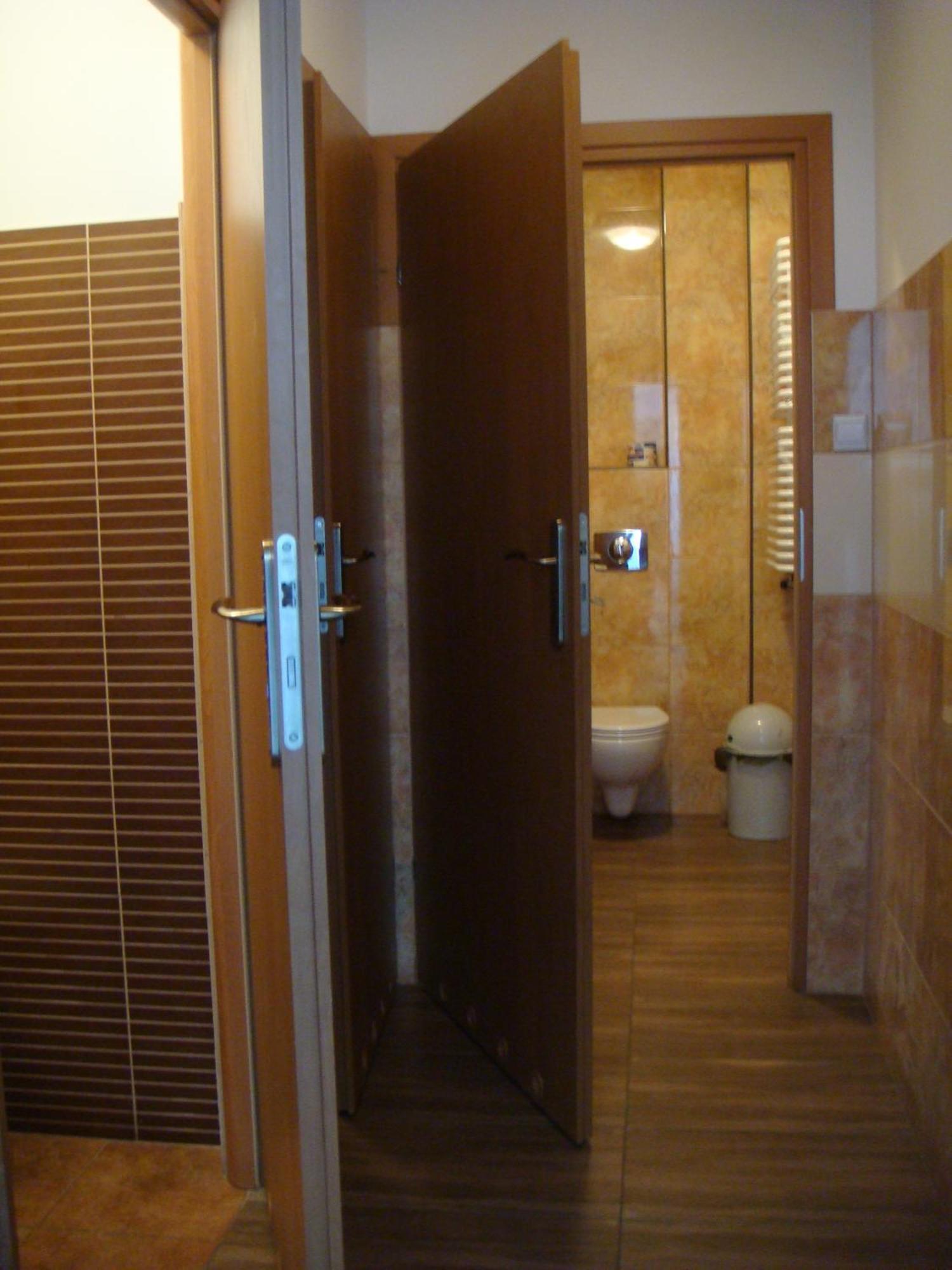Hostel Omega Rzeszow Exterior photo