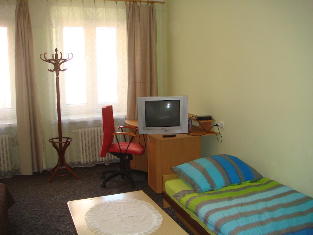 Hostel Omega Rzeszow Room photo